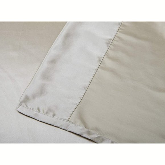 4-Piece Hypoallergenic Silk Satin Sheets - Picture 4 of 6
